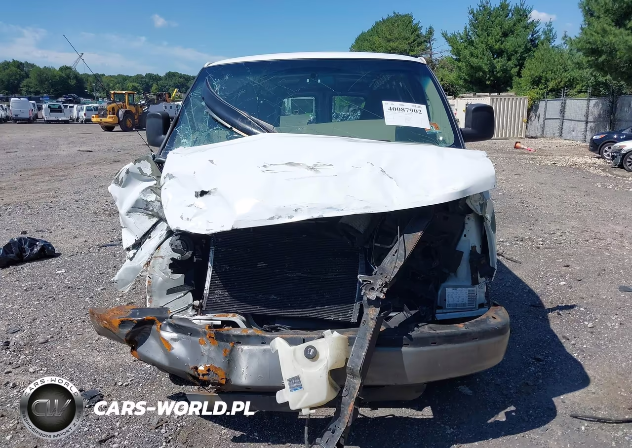 2007 Chevrolet Express Work Van VIN:1GCFG15X371171153 - 11
