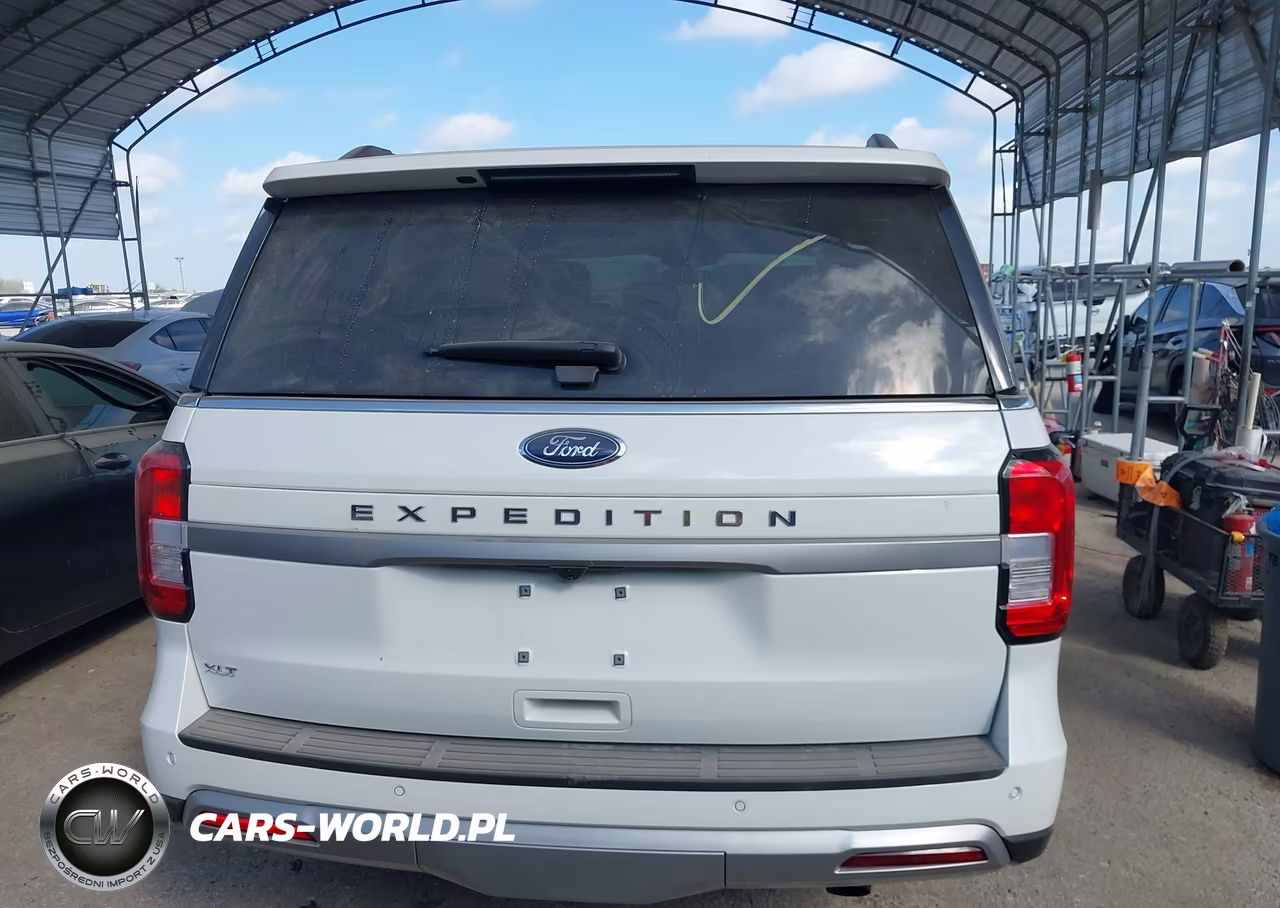 2024 Ford Expedition Xlt VIN:1FMJU1H82REA06130 - 16