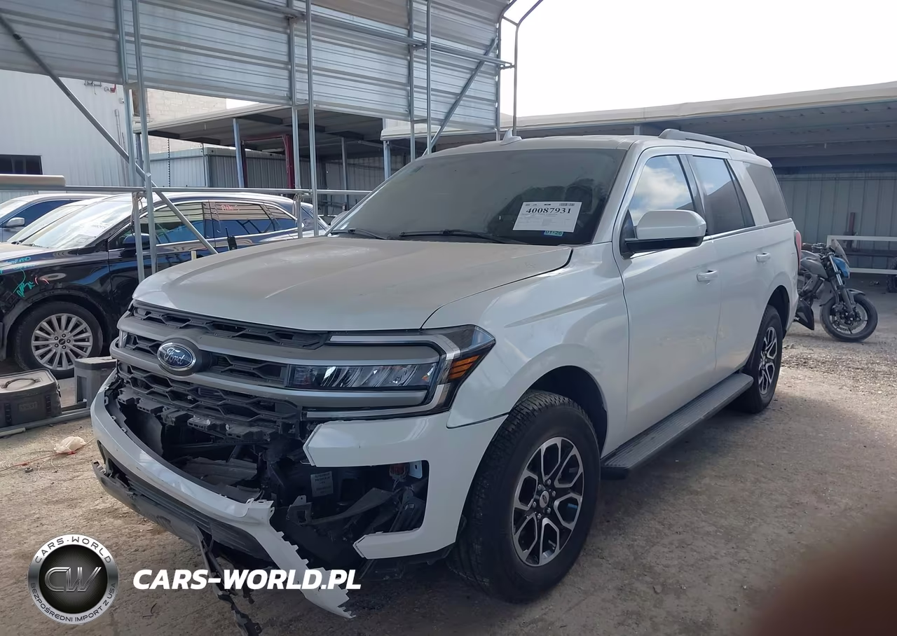 2024 Ford Expedition Xlt VIN:1FMJU1H82REA06130 - 2