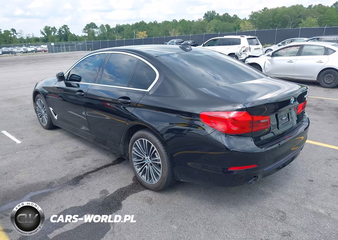 2019 BMW 530I VIN:WBAJA5C50KBX46636 - 3