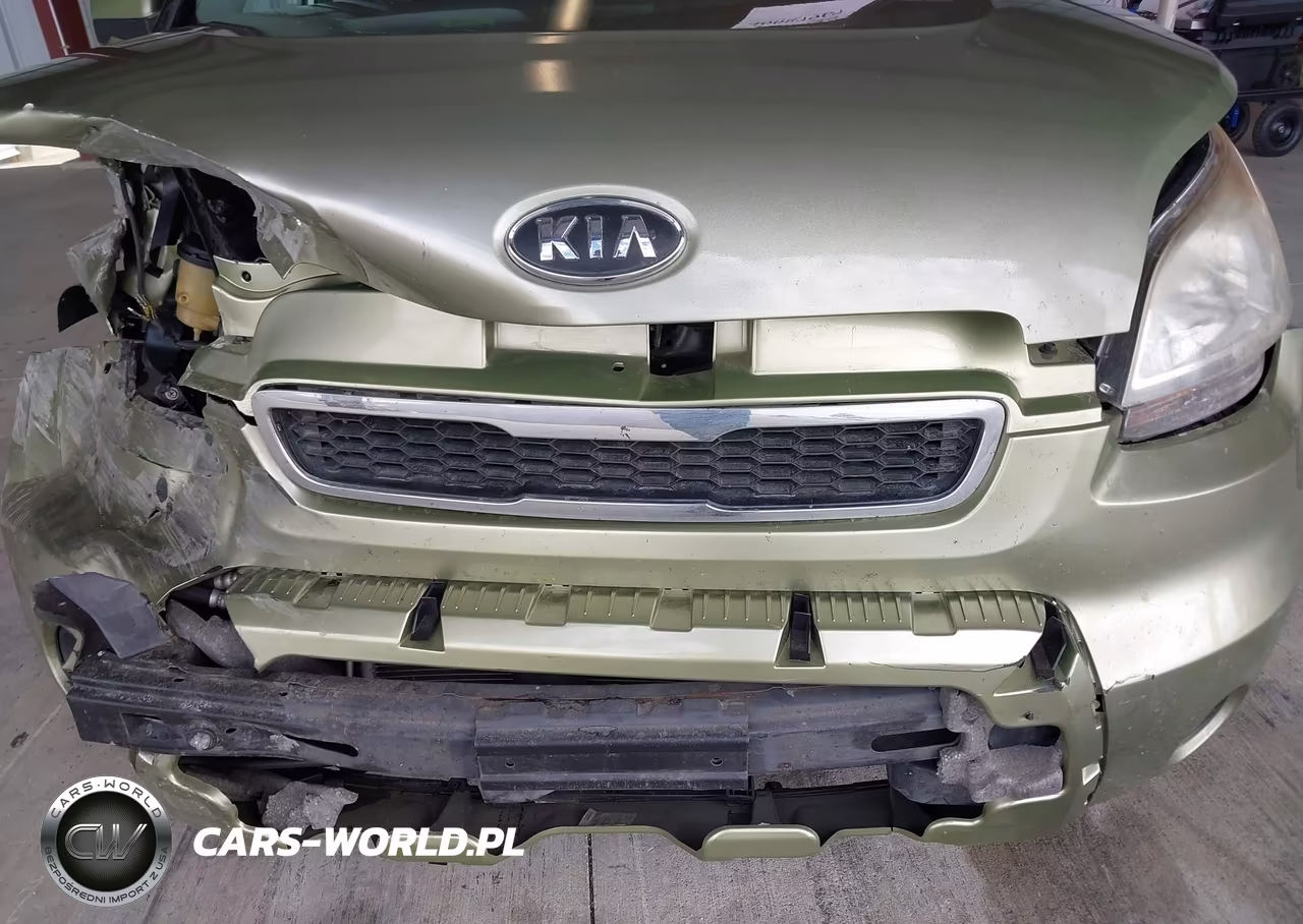 2011 Kia Soul + VIN:KNDJT2A25B7195627 - 13