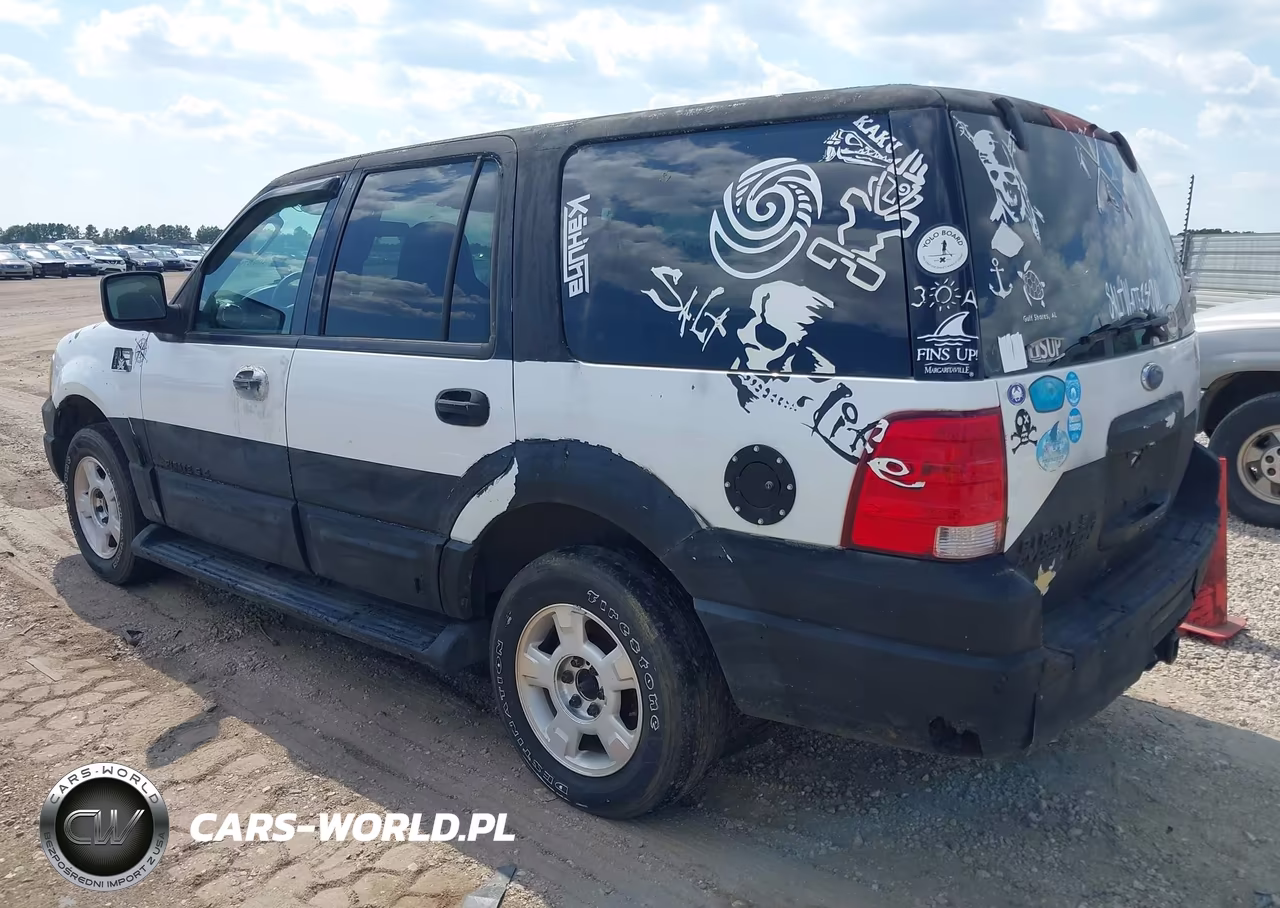 2005 Ford Expedition Xlt VIN:1FMPU15595LB00225 - 3