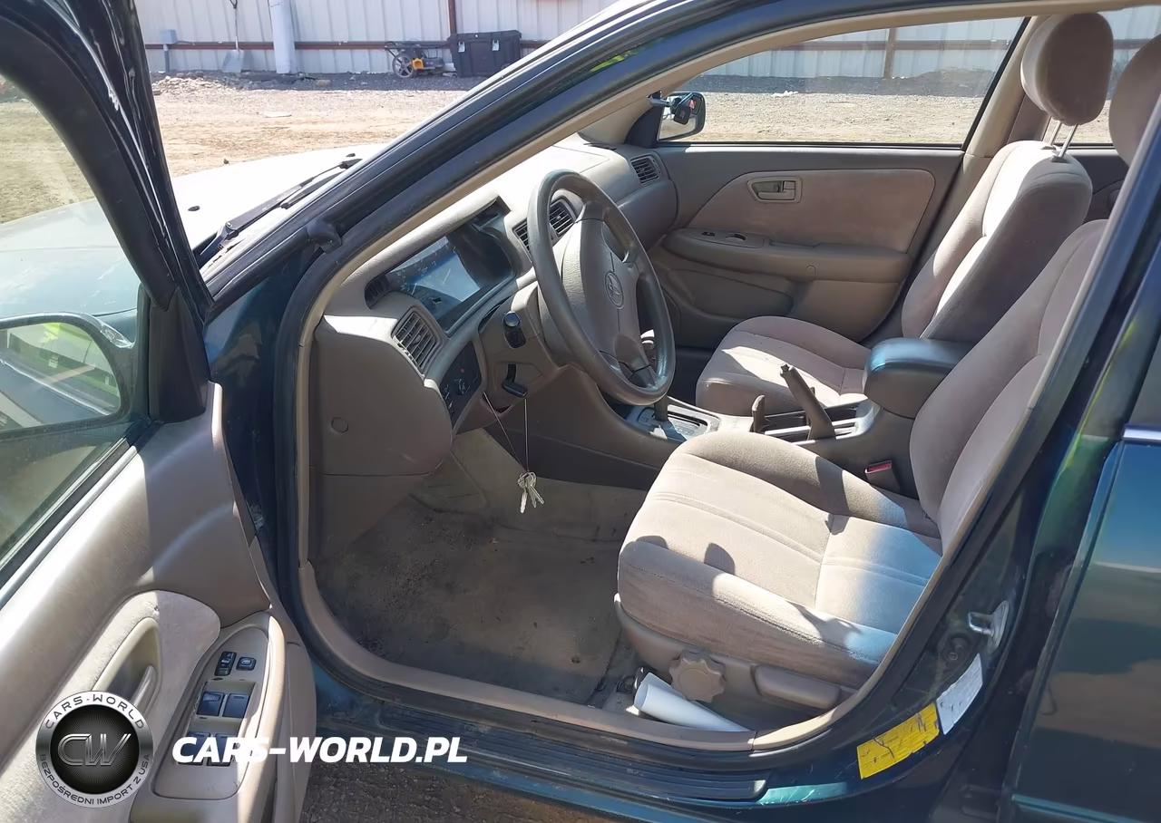 1998 Toyota Camry Le VIN:JT2BG28K0W0228040 - 5