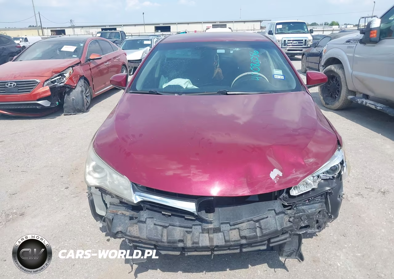 2016 Toyota Camry Le VIN:4T1BF1FK0GU606855 - 12