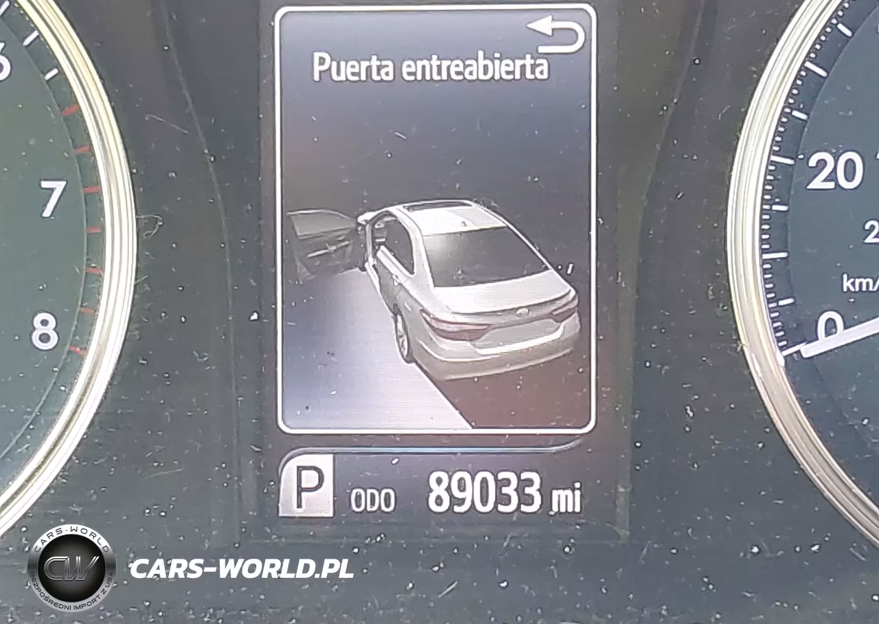 2016 Toyota Camry Le VIN:4T1BF1FK0GU606855 - 15