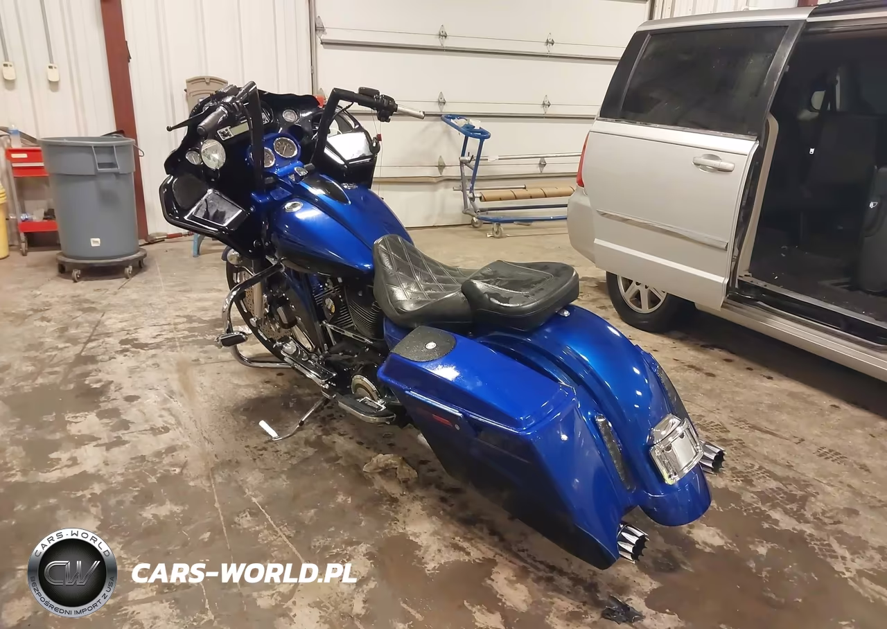 2012 Harley-Davidson Fltrxse Cvo Road Glide Custom VIN:1HD1TC819CB958085 - 3