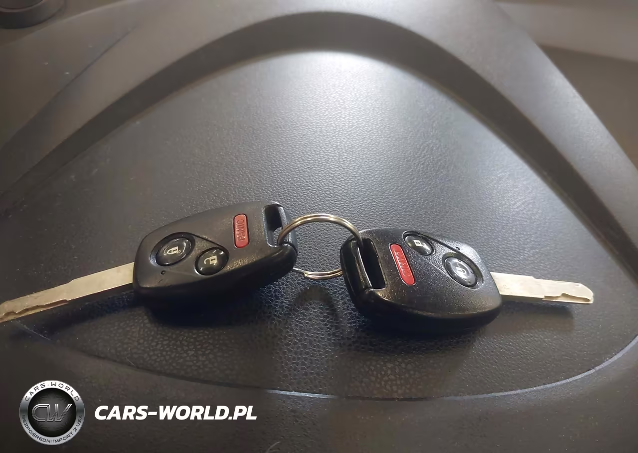 2013 Honda Fit VIN:JHMGE8H37DC012002 - 11
