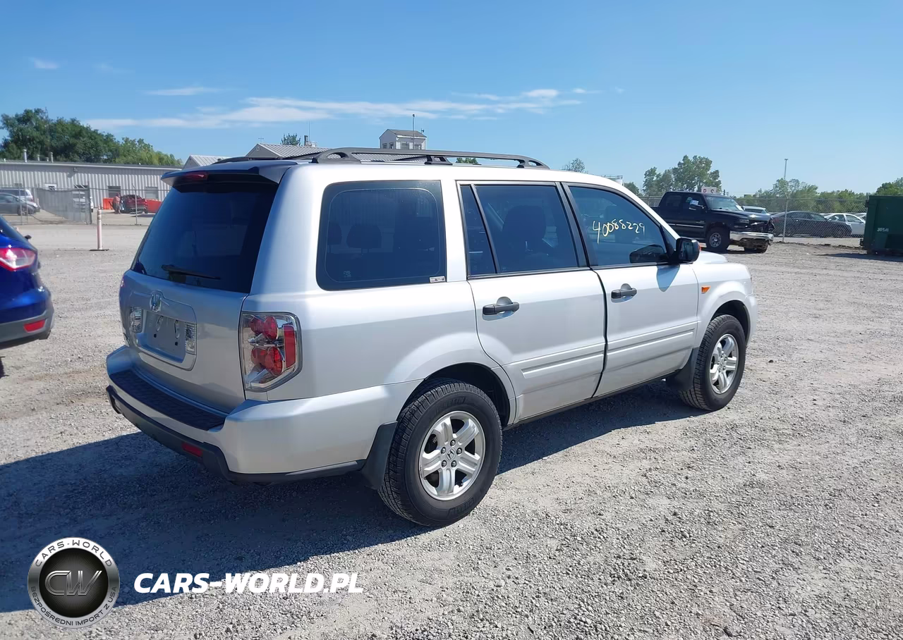 2007 Honda Pilot Lx VIN:5FNYF28177B023054 - 4