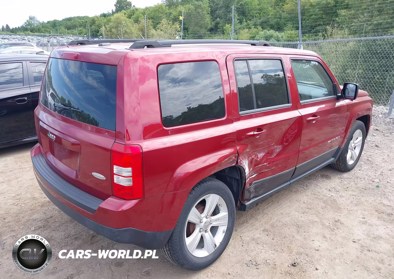 2012 Jeep Patriot Latitude VIN:1C4NJPFA0CD626527 - 4