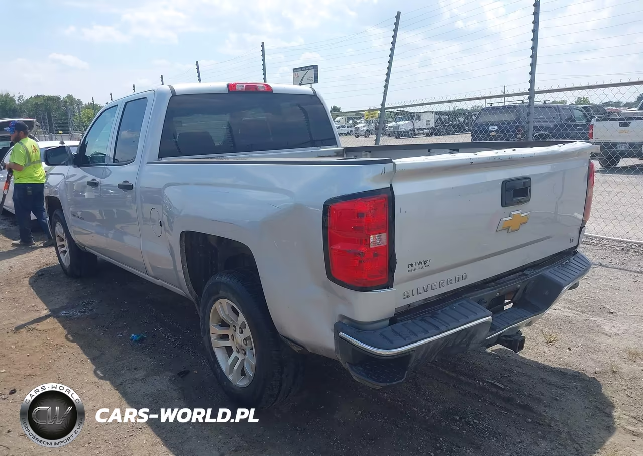 2014 Chevrolet Silverado 1500 1Lt VIN:1GCRCREH1EZ152745 - 3