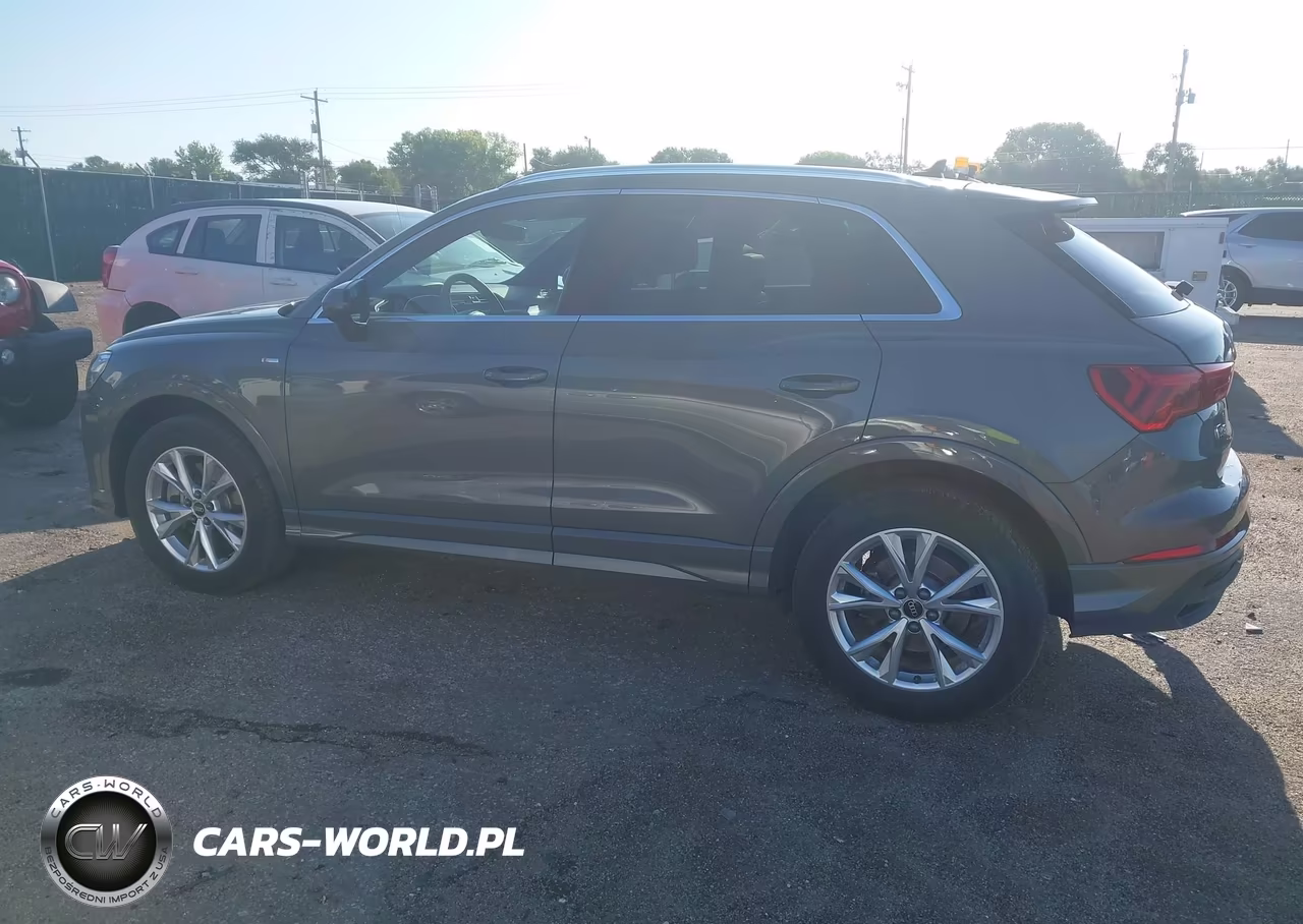 2023 Audi Q3 Premium S Line 45 VIN:WA1DECF35P1067469 - 14