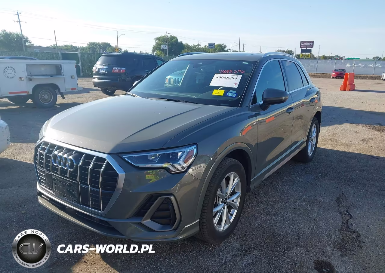 2023 Audi Q3 Premium S Line 45 VIN:WA1DECF35P1067469 - 2