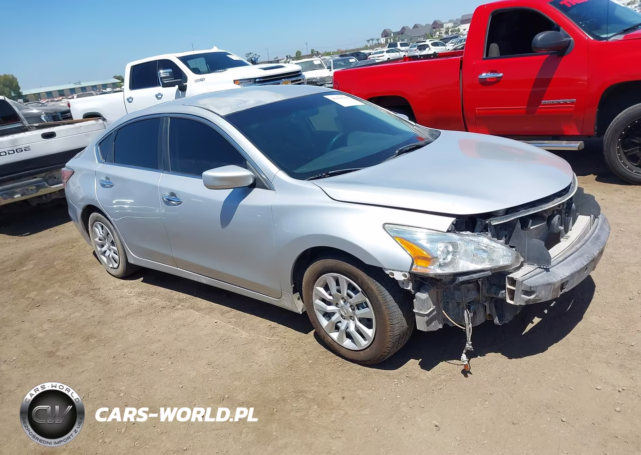 2015 Nissan Altima 2.5 S VIN:1N4AL3AP5FN874306 - 1