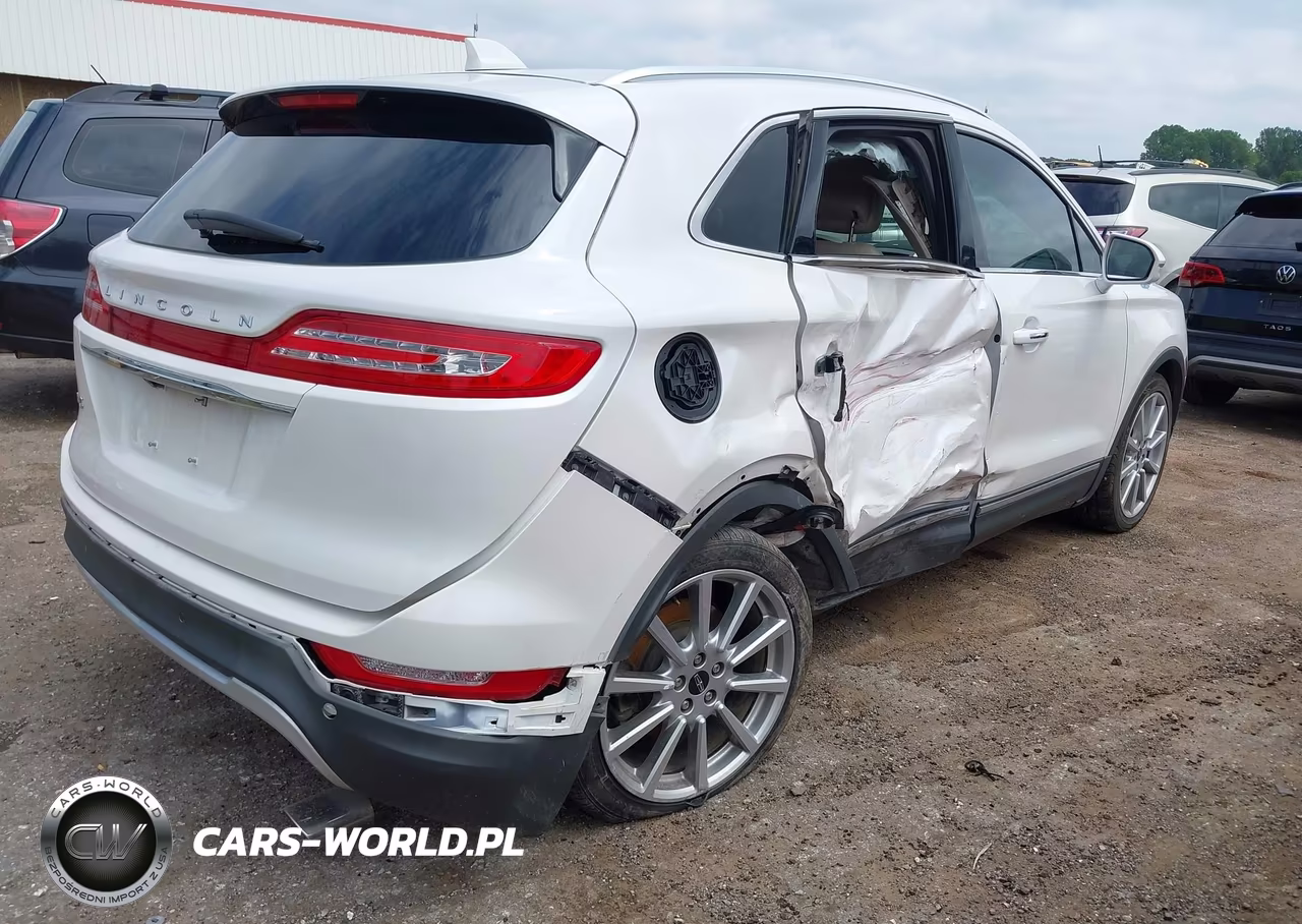 2019 Lincoln Mkc Reserve VIN:5LMCJ3C99KUL12585 - 4