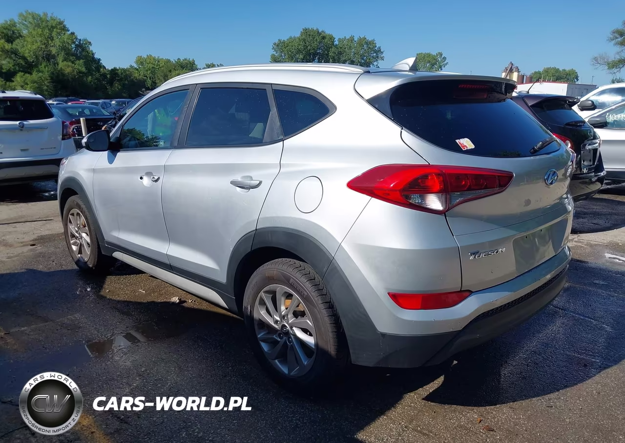 2018 Hyundai Tucson Sel VIN:KM8J3CA41JU698560 - 3