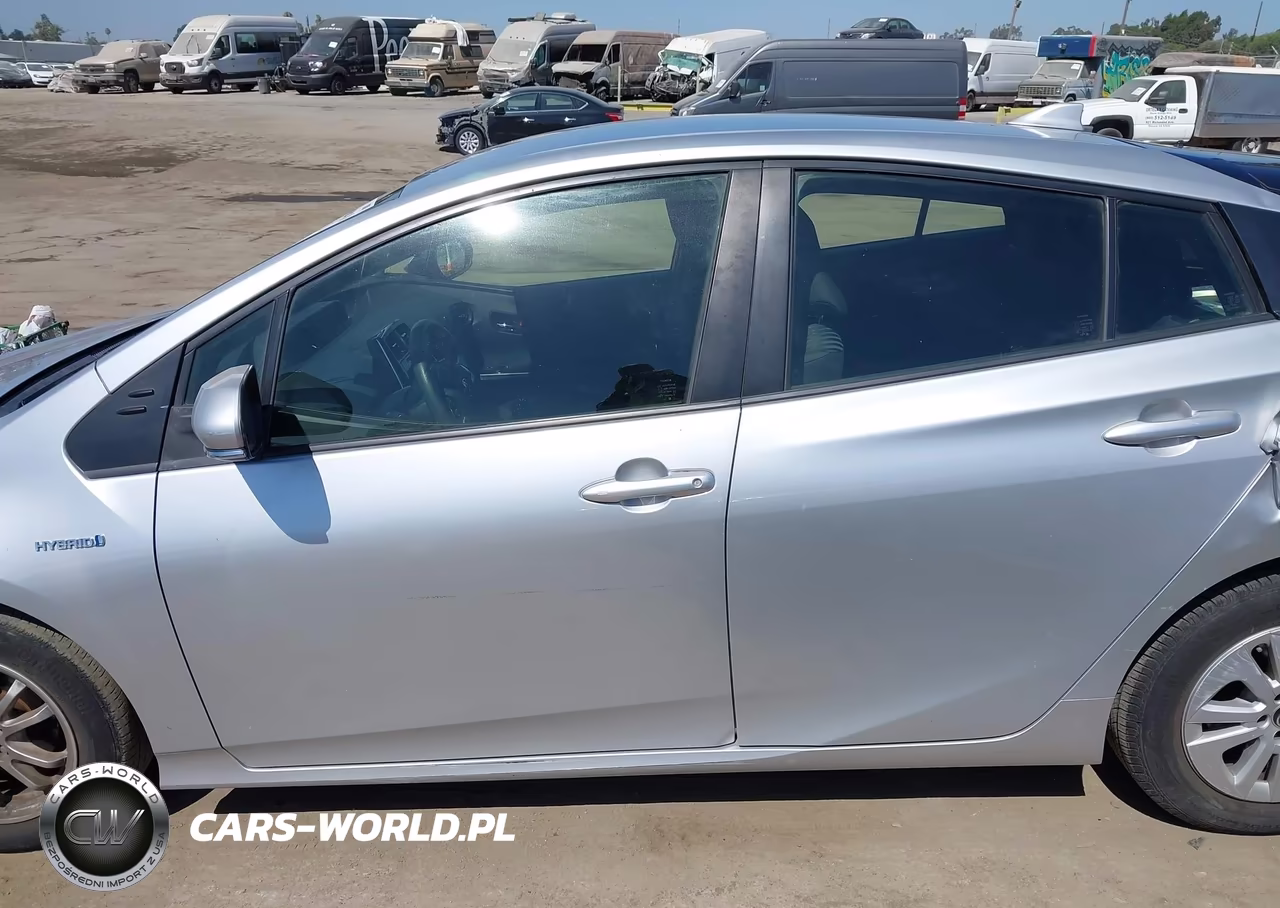 2016 Toyota Prius Two VIN:JTDKBRFU9G3014439 - 15