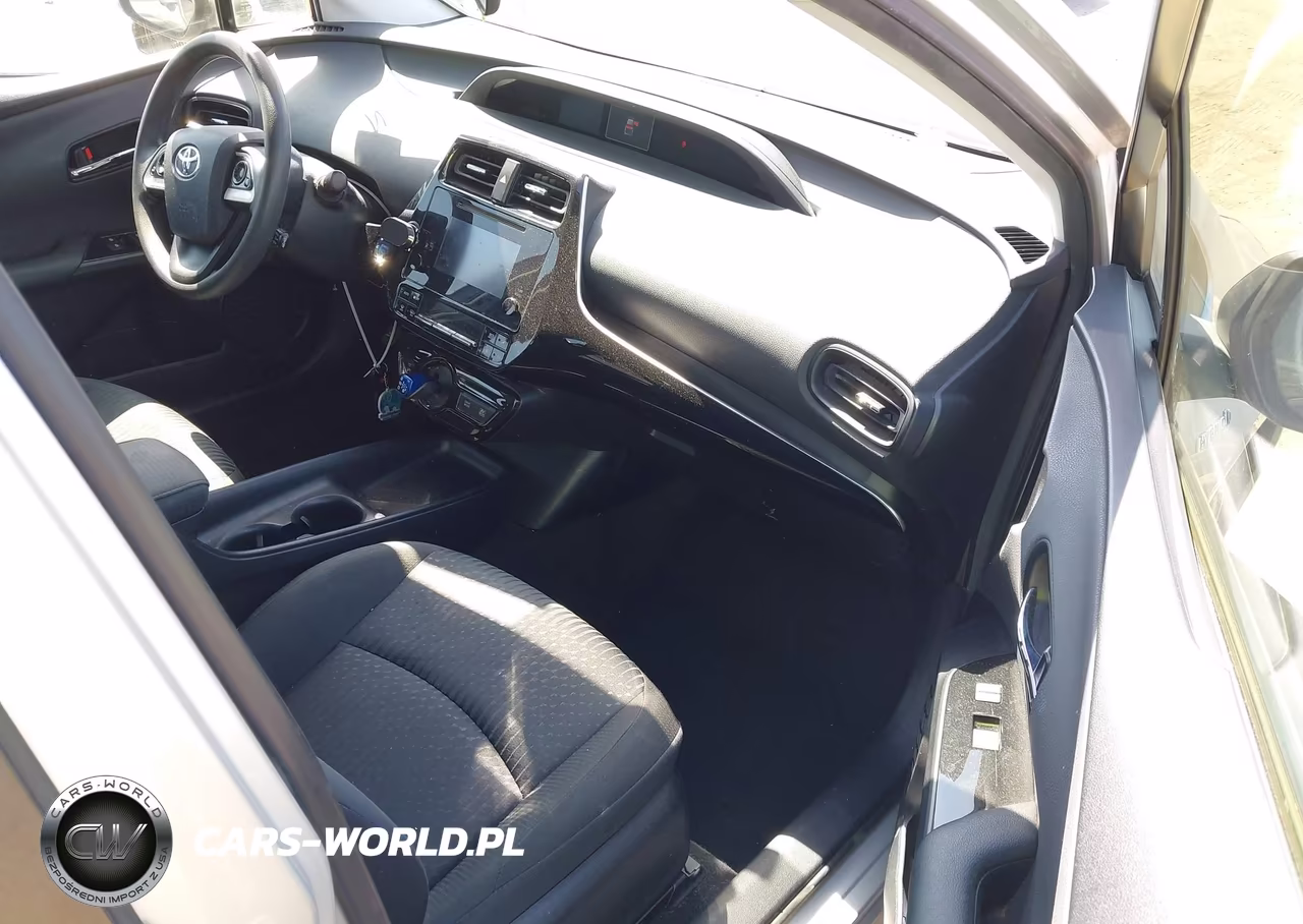 2016 Toyota Prius Two VIN:JTDKBRFU9G3014439 - 5