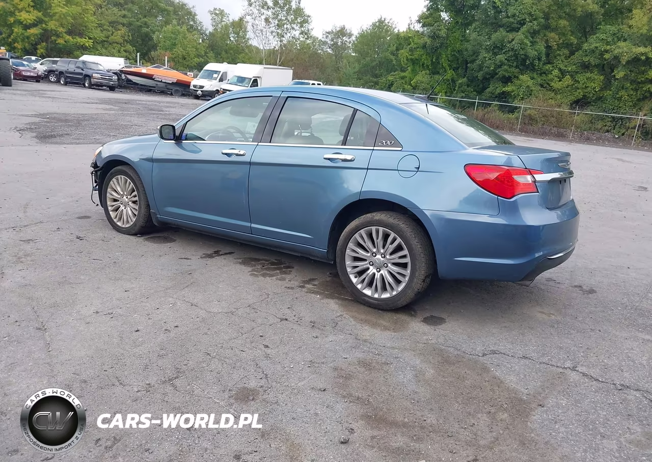 2011 Chrysler 200 Limited VIN:1C3BC2FG8BN604020 - 3