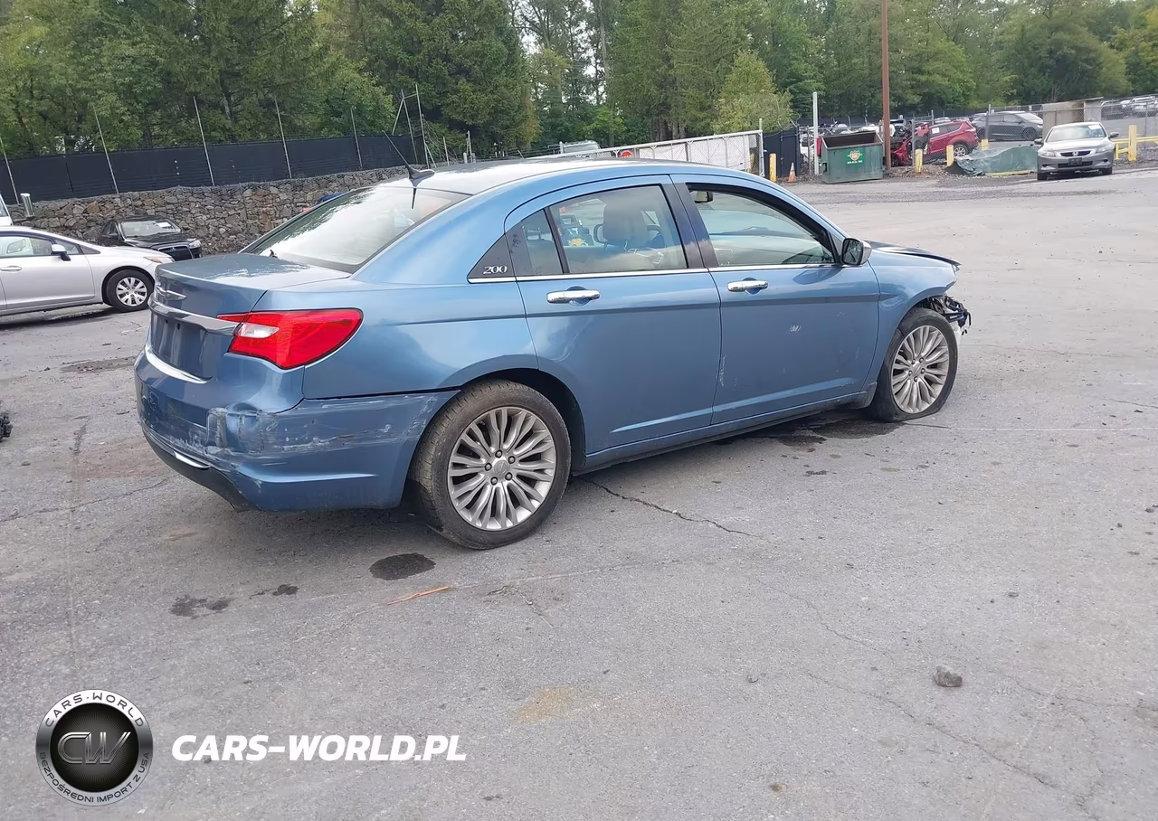 2011 Chrysler 200 Limited VIN:1C3BC2FG8BN604020 - 4