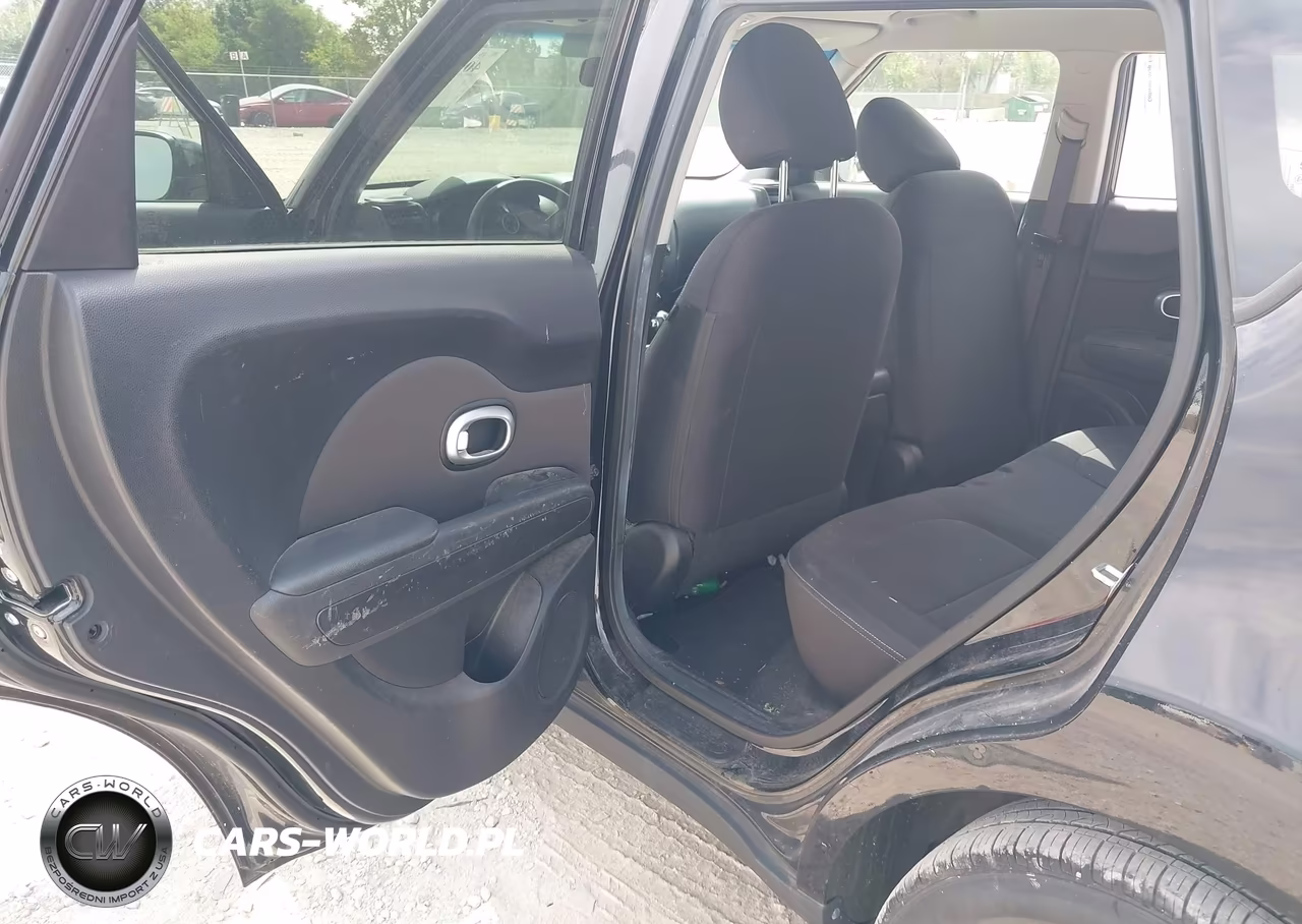 2015 Kia Soul VIN:KNDJN2A24F7184277 - 8