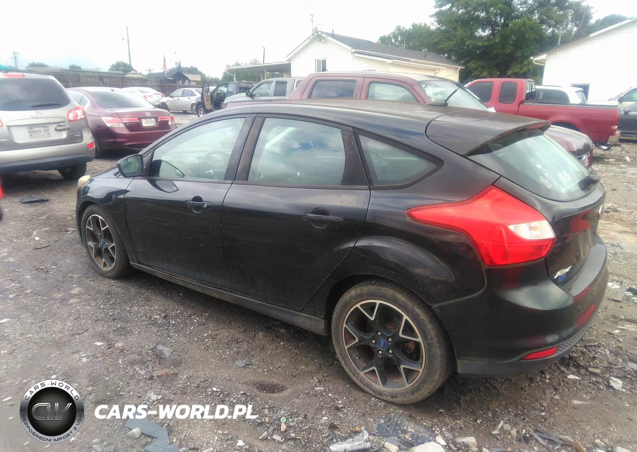 2012 Ford Focus Se VIN:1FAHP3K20CL169622 - 3