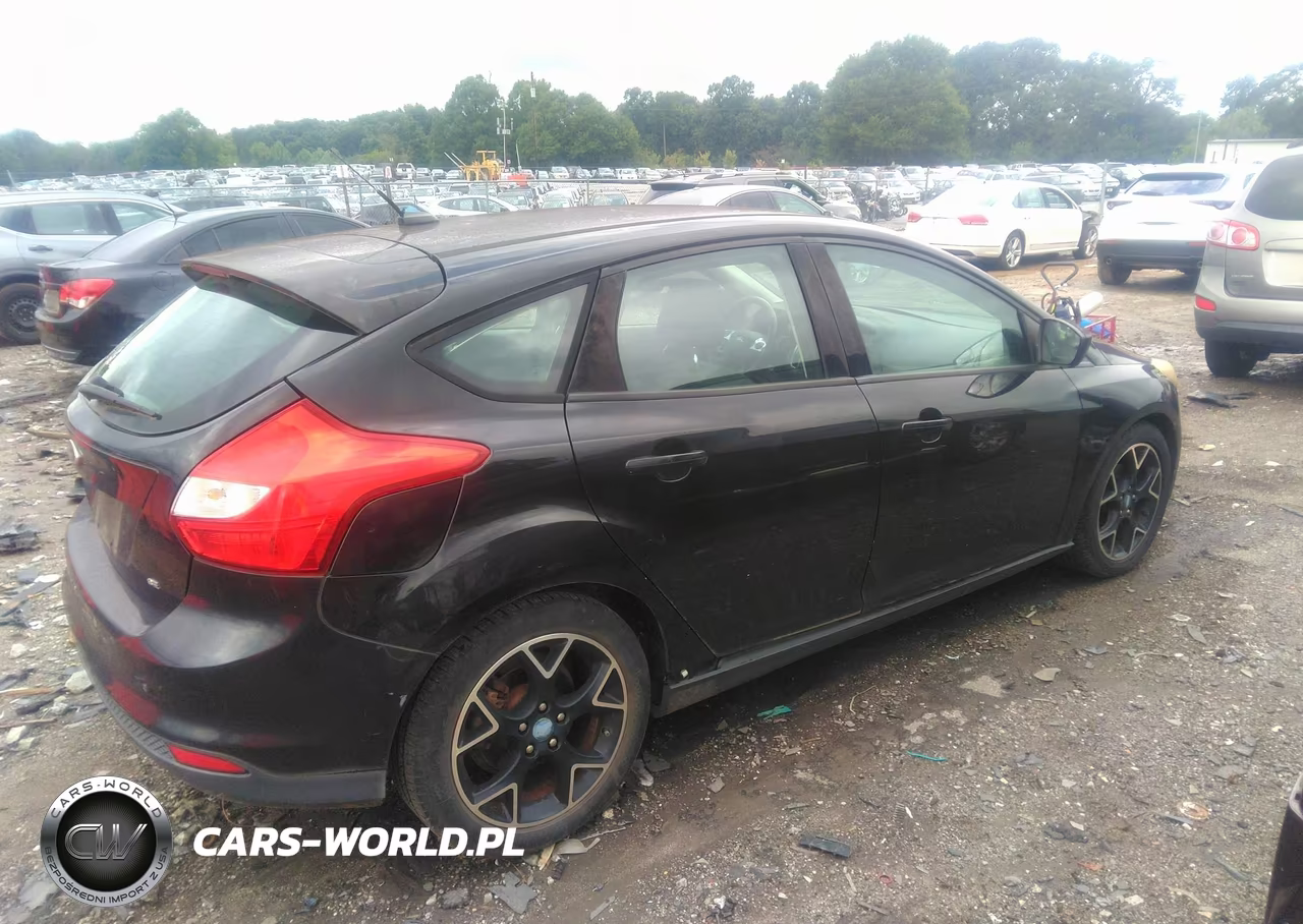 2012 Ford Focus Se VIN:1FAHP3K20CL169622 - 4