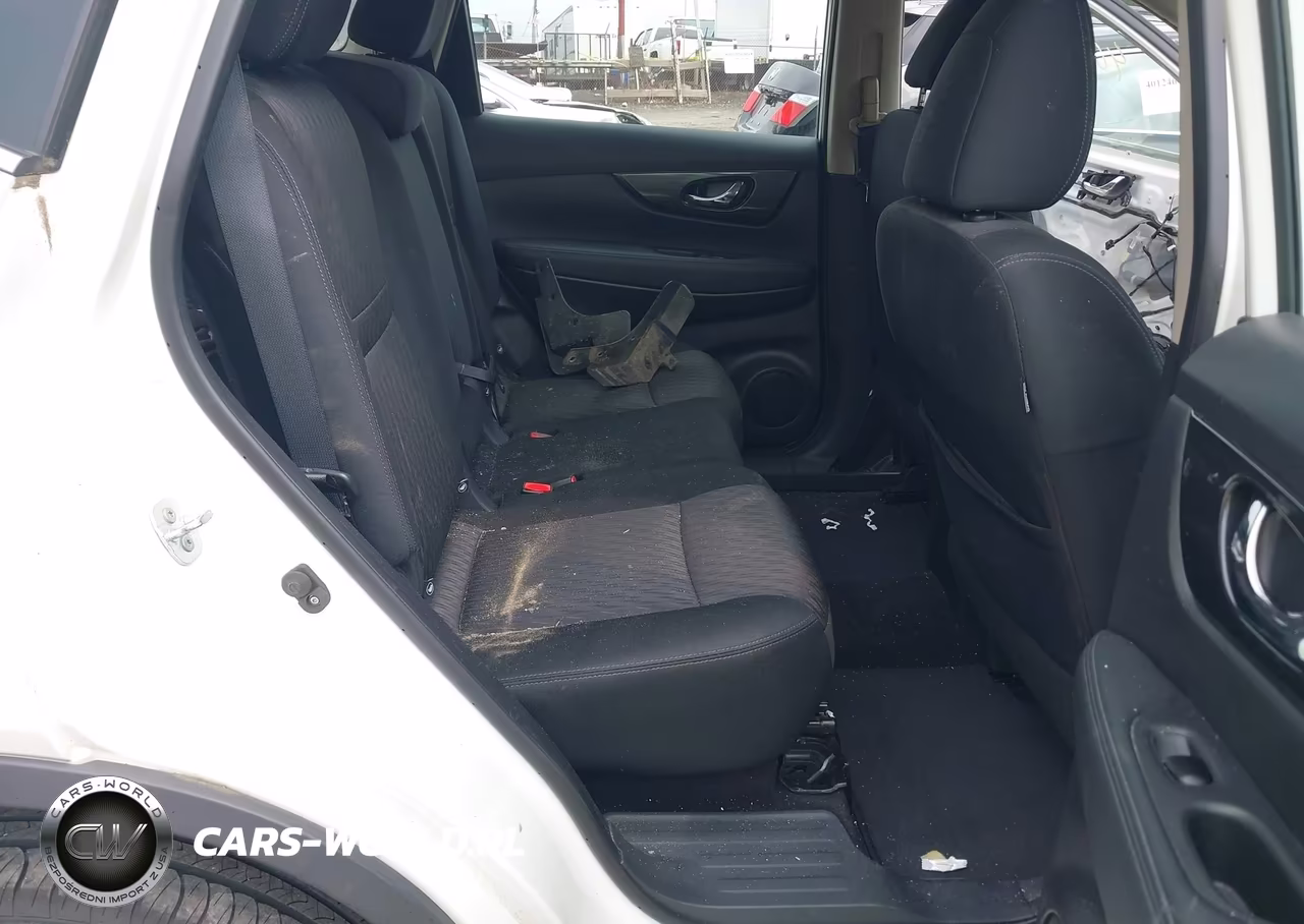 2017 Nissan Rogue S VIN:KNMAT2MV0HP562271 - 8