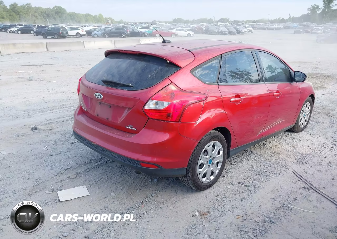2012 Ford Focus Se VIN:1FAHP3K28CL414733 - 4