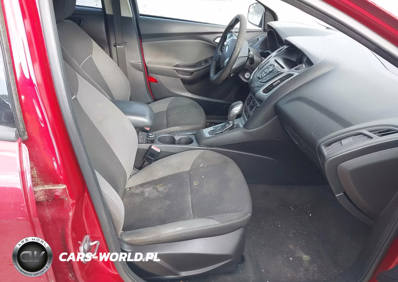 2012 Ford Focus Se VIN:1FAHP3K28CL414733 - 5
