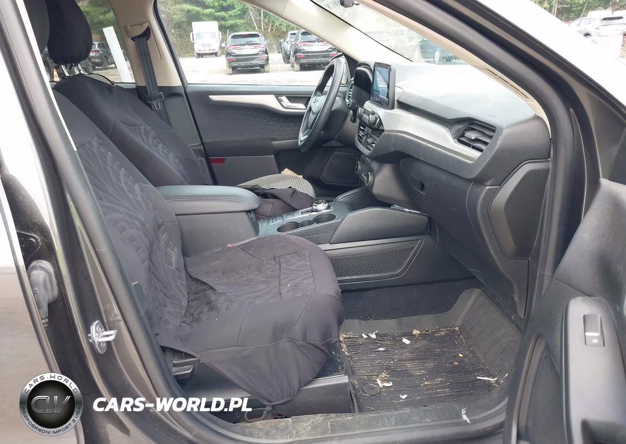 2020 Ford Escape Se VIN:1FMCU9G69LUC28376 - 5