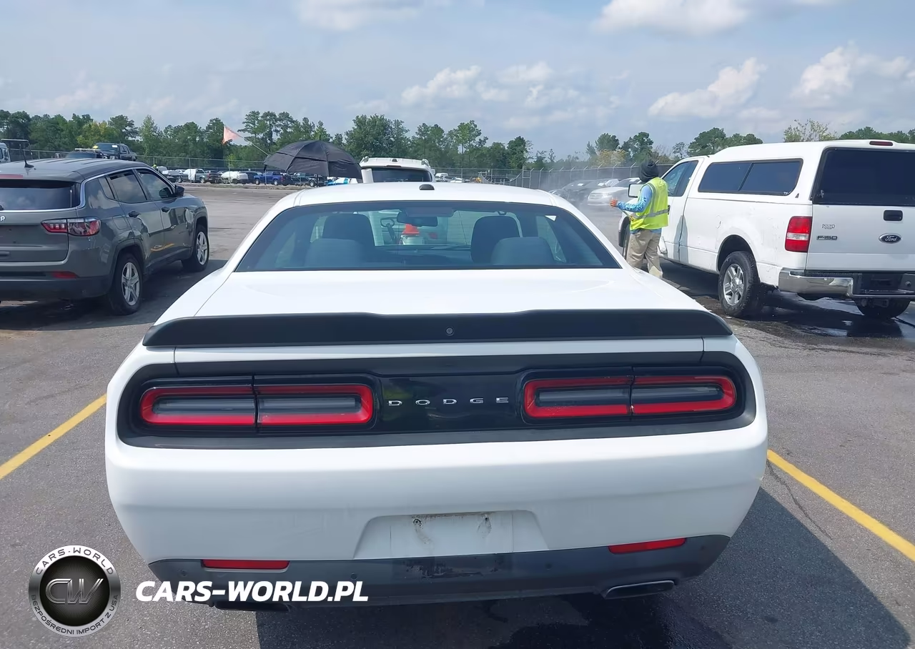 DODGE CHALLENGER VIN:2C3CDZAG8JH288093 - 16