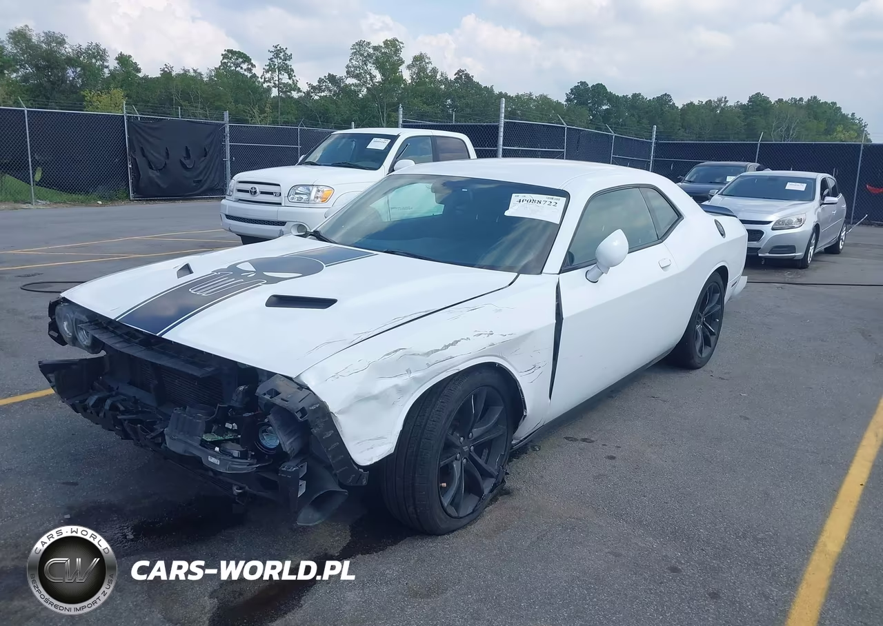 DODGE CHALLENGER VIN:2C3CDZAG8JH288093 - 2