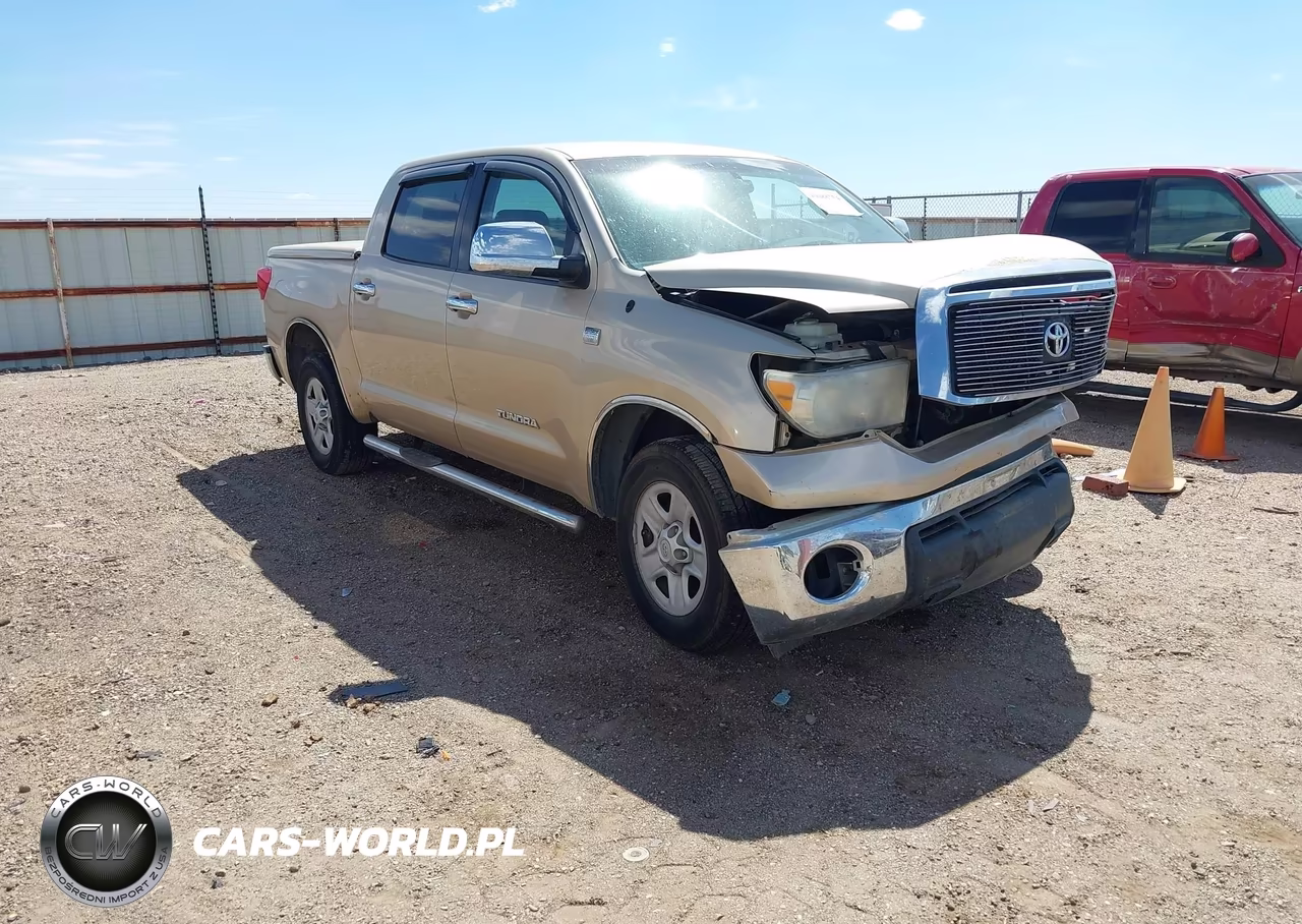 TOYOTA TUNDRA
