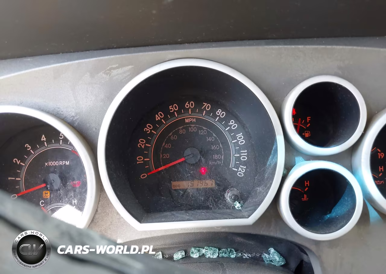 TOYOTA TUNDRA VIN:5TFEM5F18AX002840 - 7