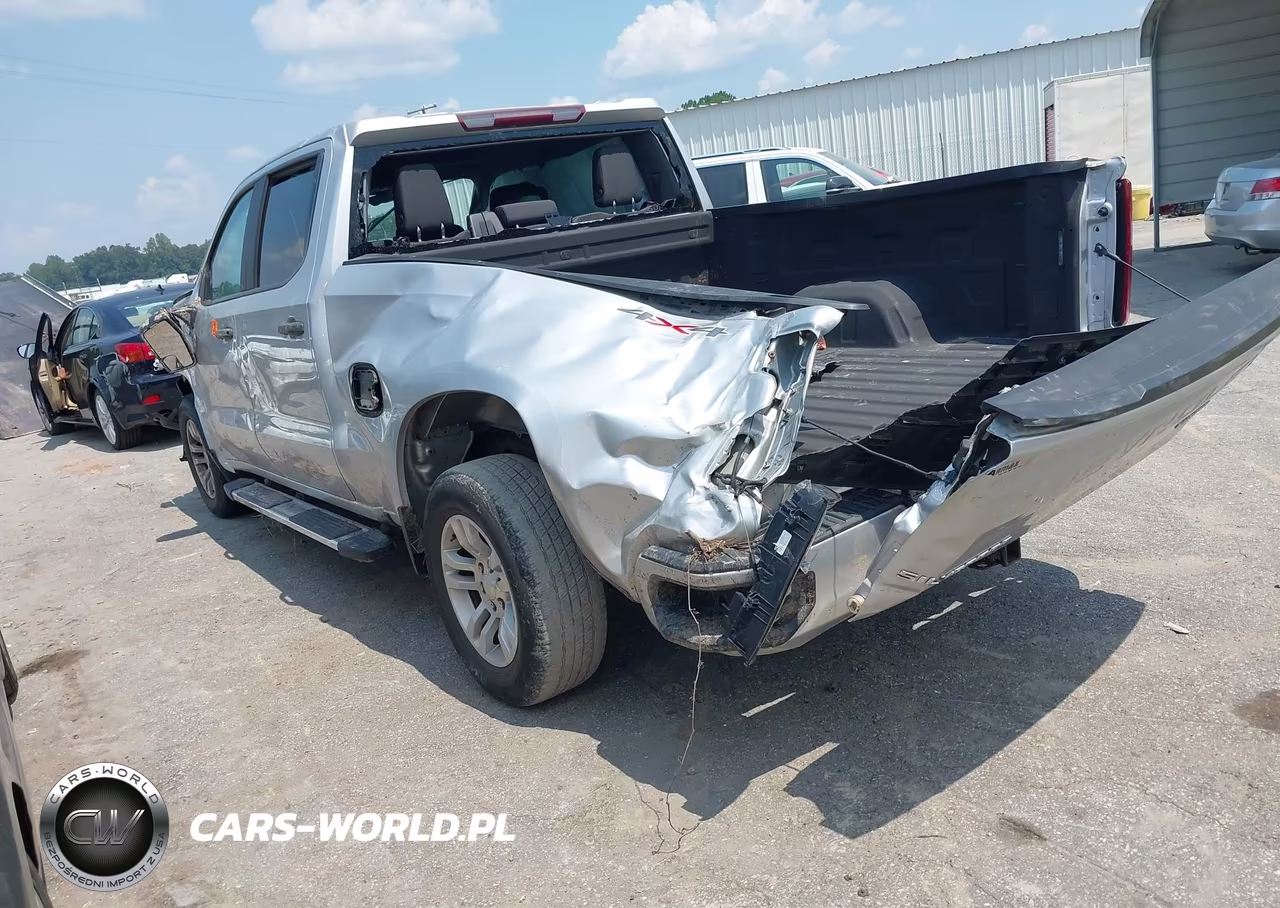 2019 Chevrolet Silverado 1500 Custom VIN:3GCPYBEH0KG116492 - 3
