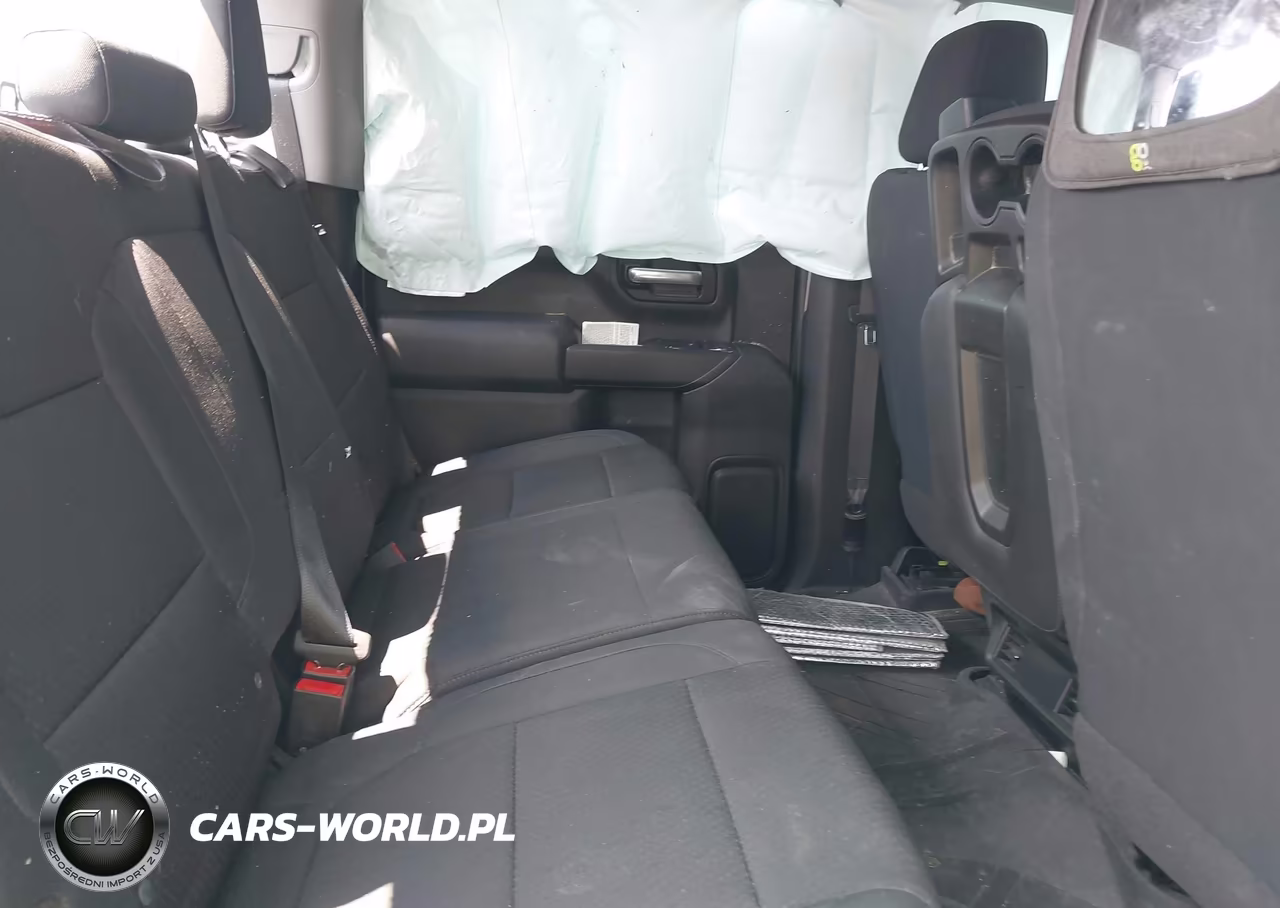 2019 Chevrolet Silverado 1500 Custom VIN:3GCPYBEH0KG116492 - 8
