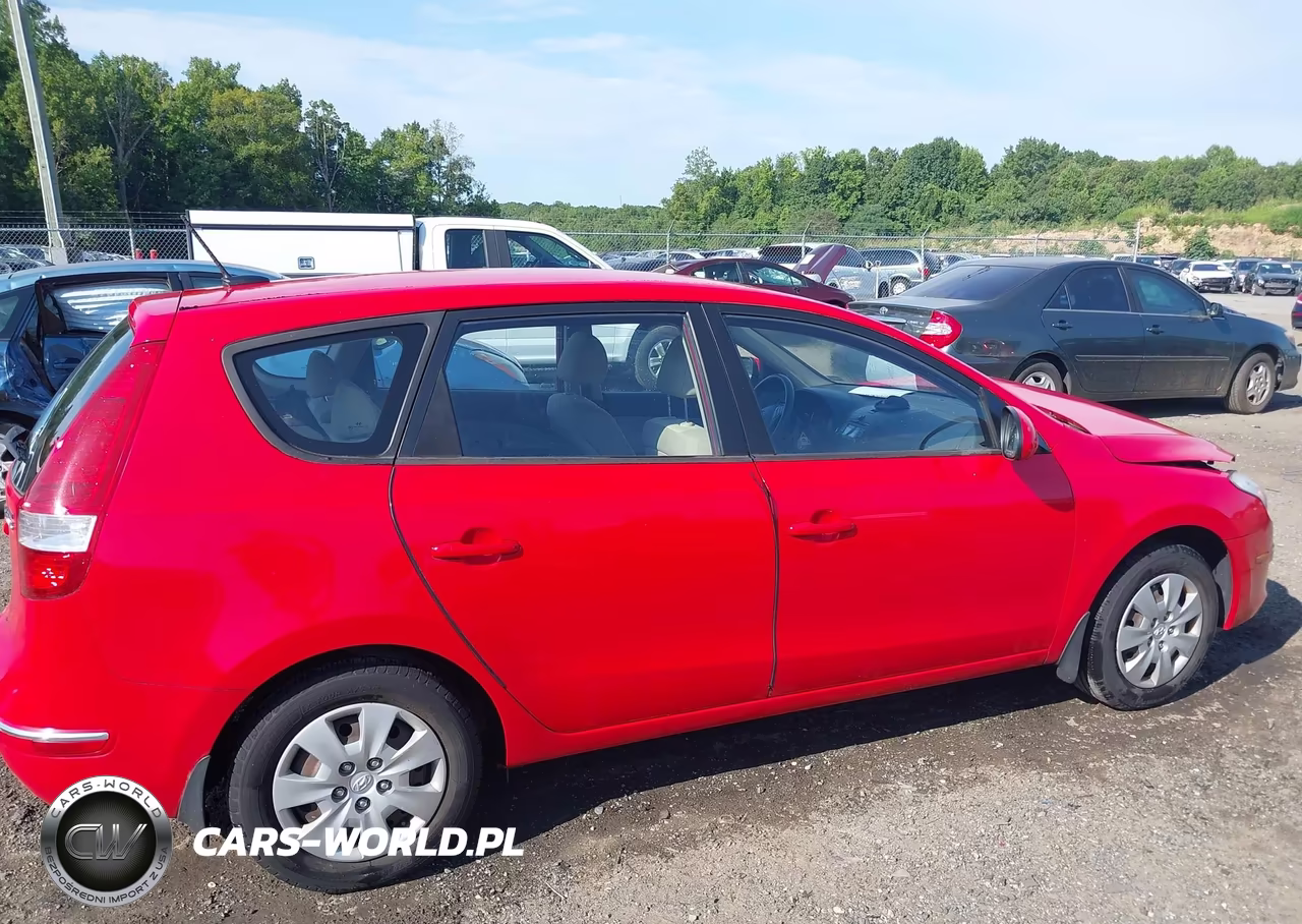 2011 Hyundai Elantra Touring Gls VIN:KMHDB8AE7BU126075 - 14