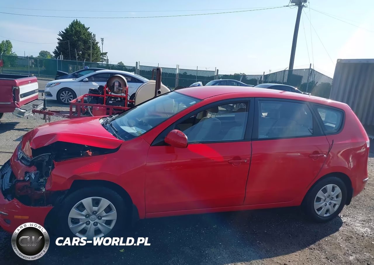 2011 Hyundai Elantra Touring Gls VIN:KMHDB8AE7BU126075 - 15