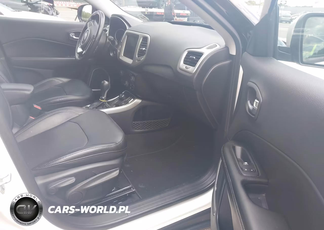2019 Jeep Compass High Altitude 4X4 VIN:3C4NJDCB6KT748765 - 5