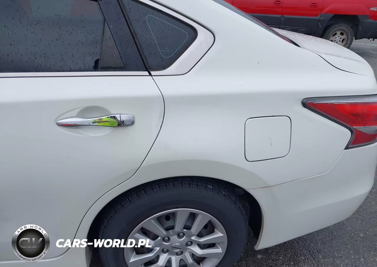 2014 Nissan Altima 2.5 S VIN:1N4AL3APXEN356979 - 14