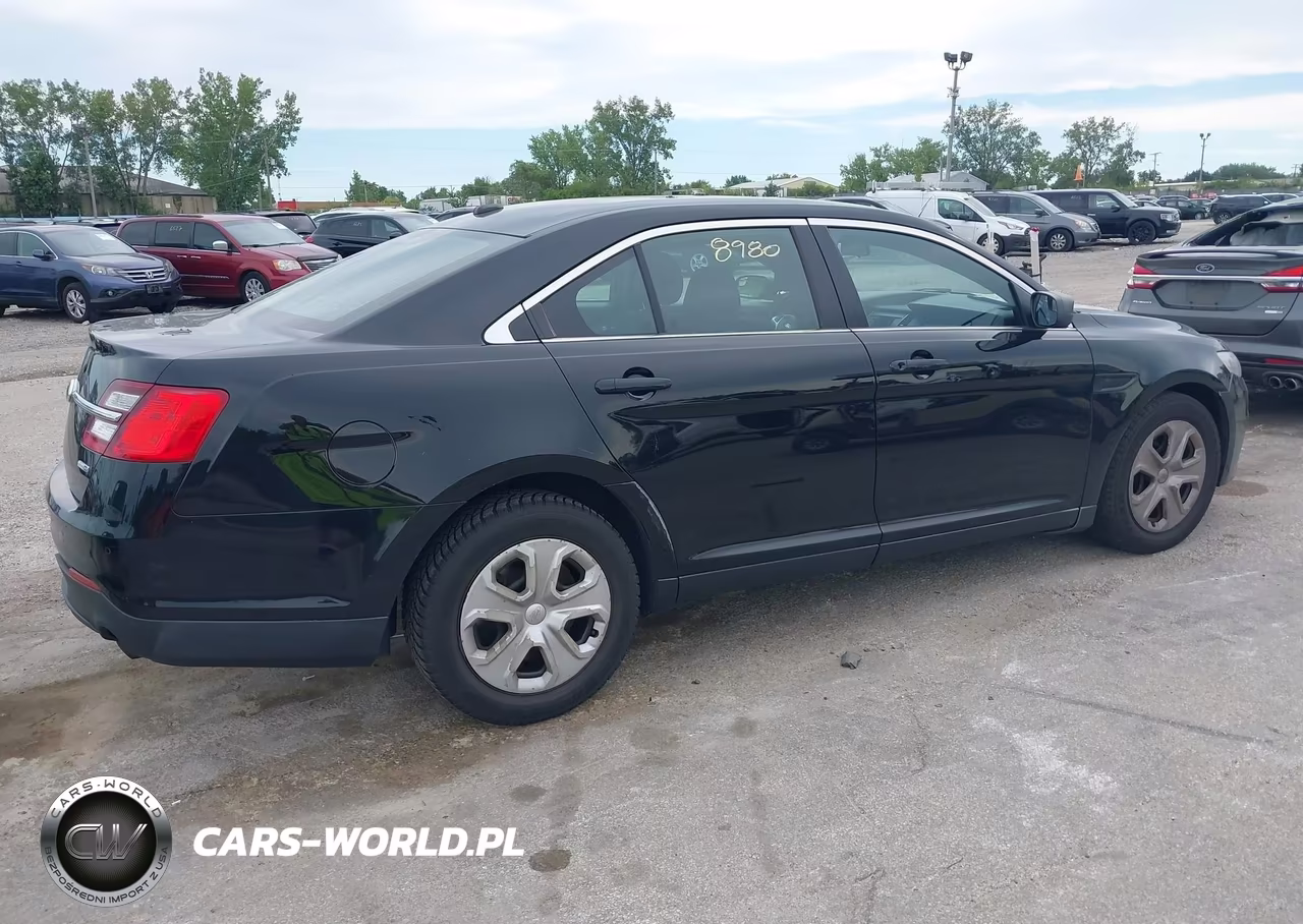2013 Ford Police Interceptor VIN:1FAHP2M89DG134843 - 4