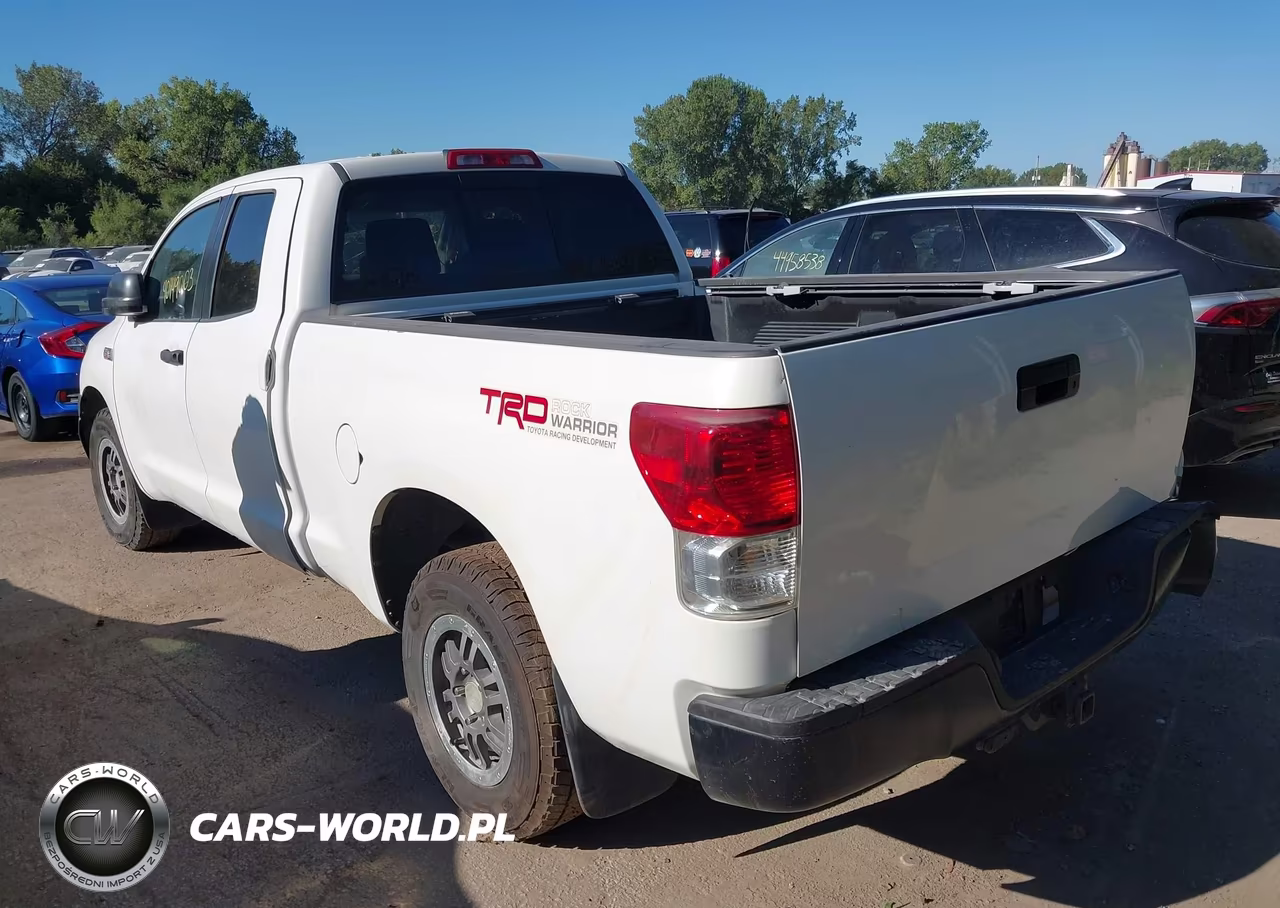 2010 Toyota Tundra Grade 5.7L V8 VIN:5TFUY5F14AX118715 - 3