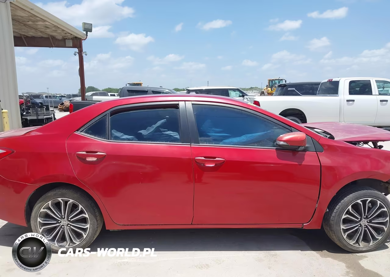 2015 Toyota Corolla S Plus VIN:5YFBURHE9FP205963 - 13
