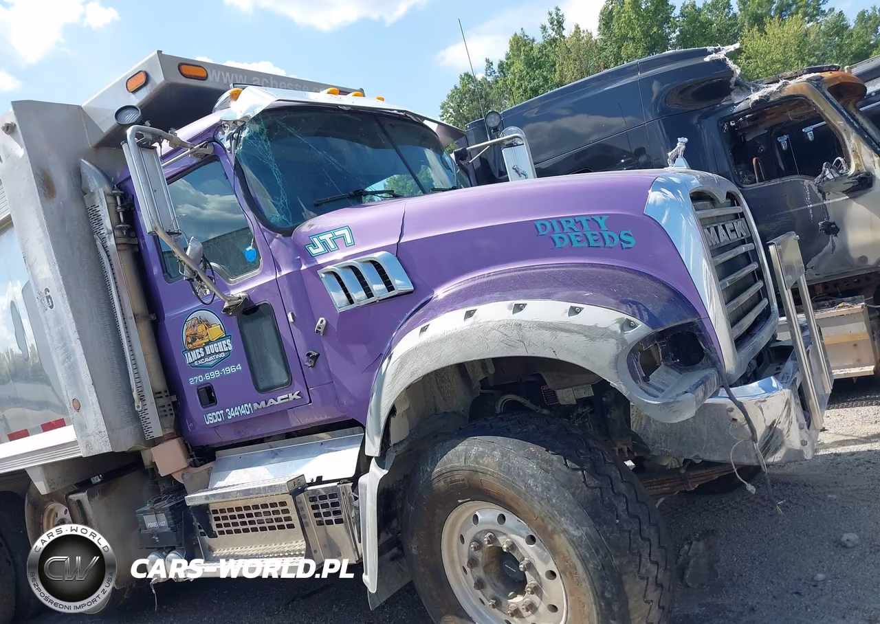 2018 Mack Granite VIN:1M2AX09C2JM039336 - 11