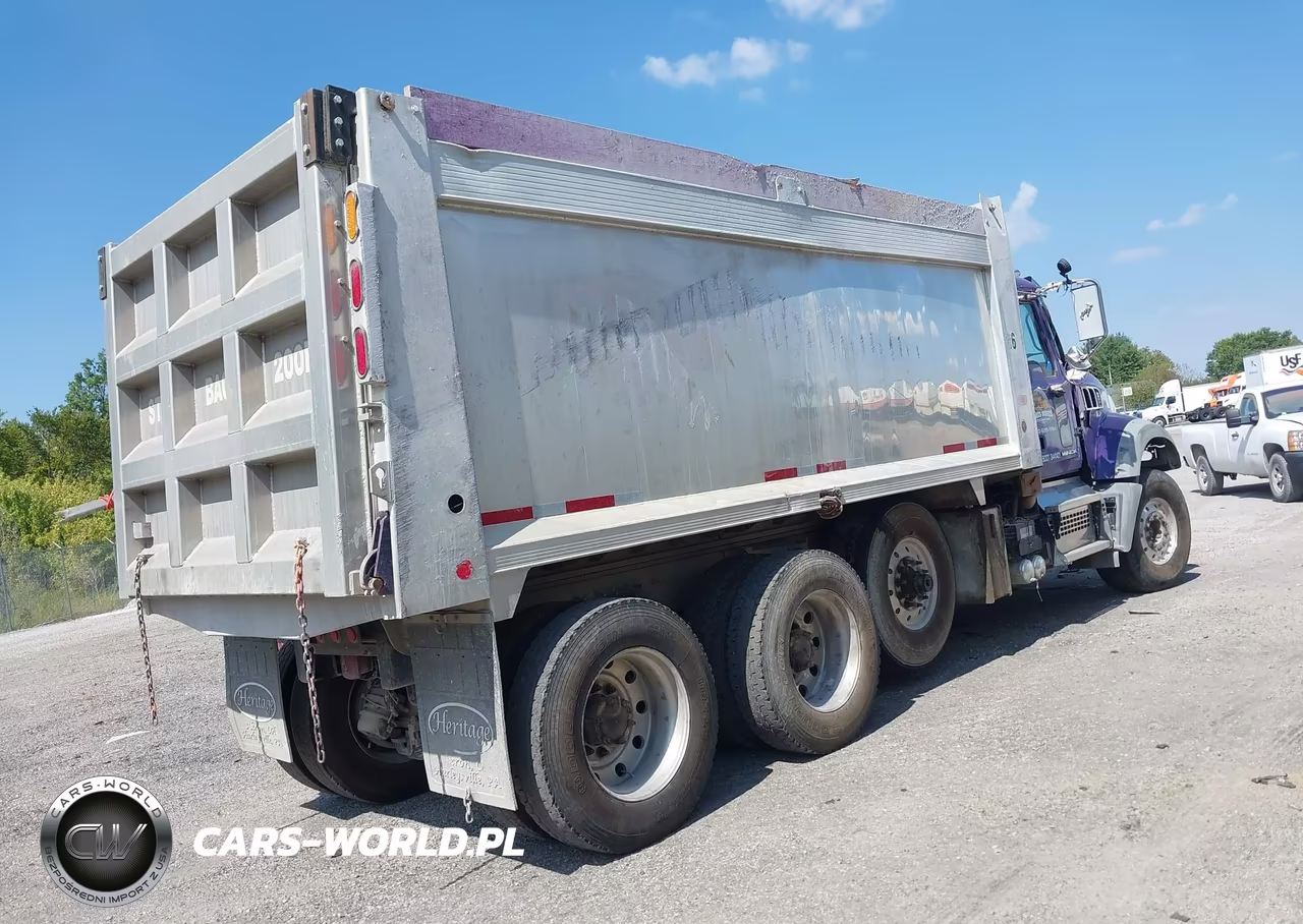 2018 Mack Granite VIN:1M2AX09C2JM039336 - 4