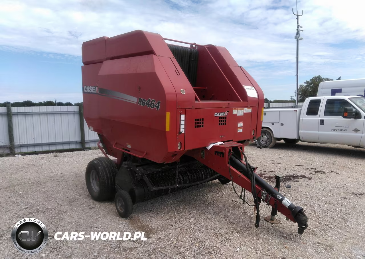 2010 Case Bailer