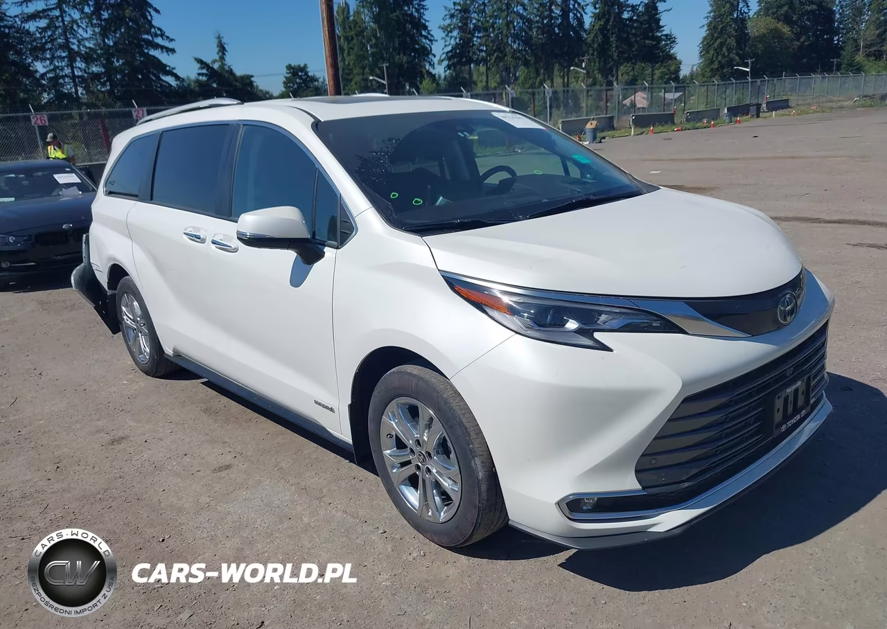 2021 Toyota Sienna Platinum