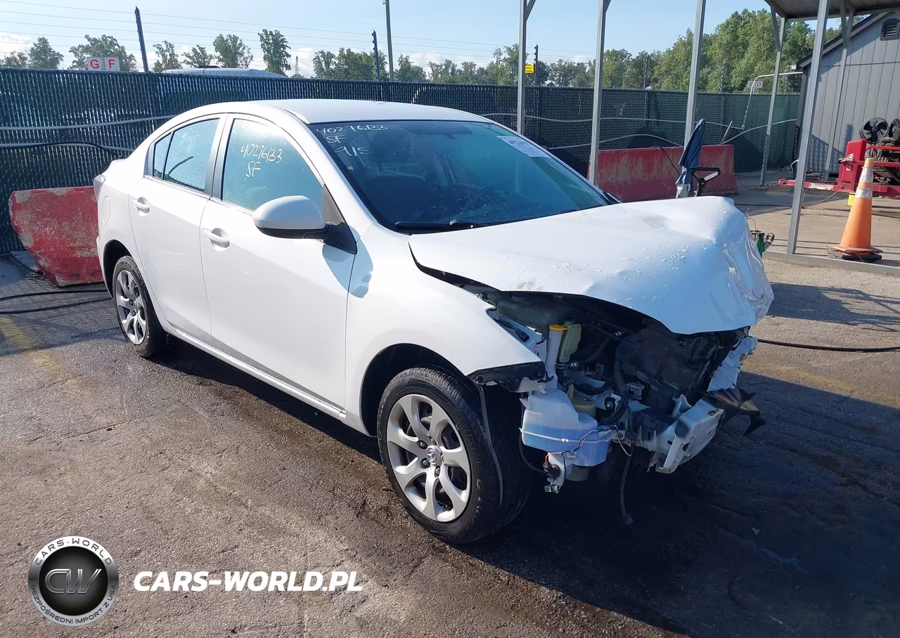 2013 Mazda Mazda3 I Sport