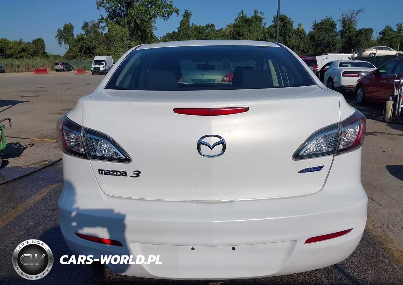 2013 Mazda Mazda3 I Sport VIN:JM1BL1UP0D1851504 - 17