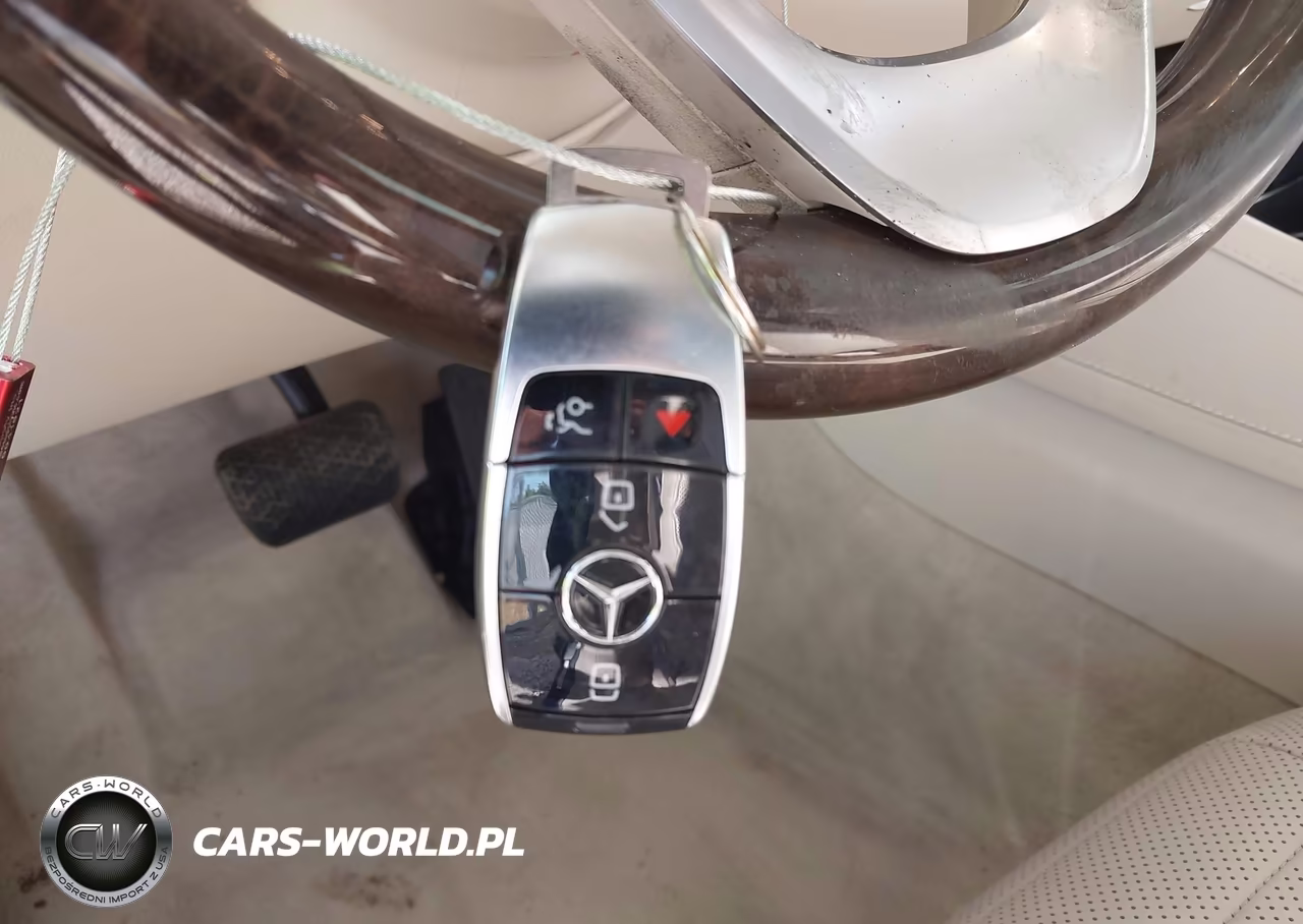 2019 Mercedes-Benz S 560 4Matic VIN:WDDUG8GB7KA441064 - 11